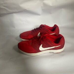 Nike Downshifter 7 Shoe Men’s Size 10 US
